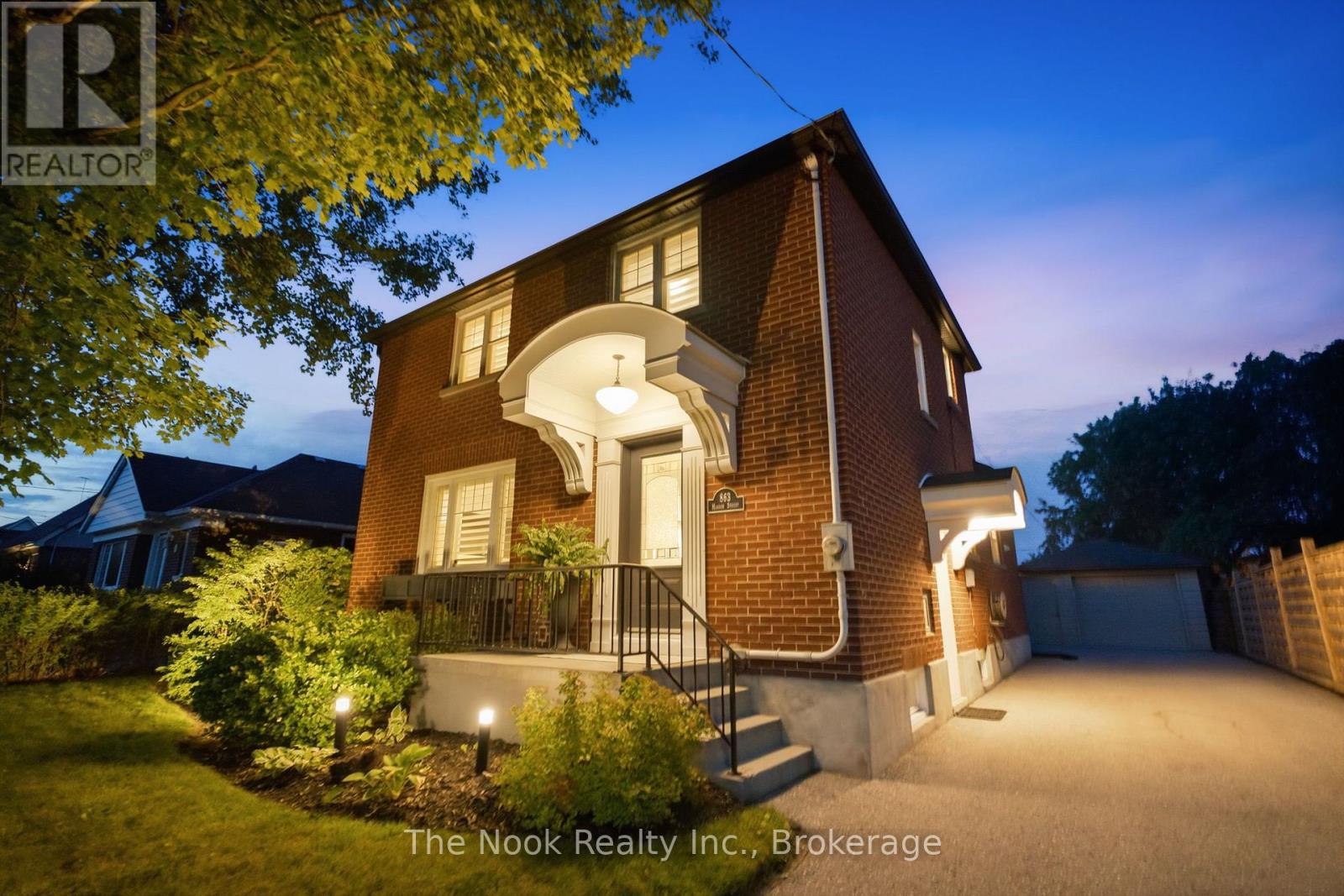 863 MASSON STREET, Oshawa, Ontario