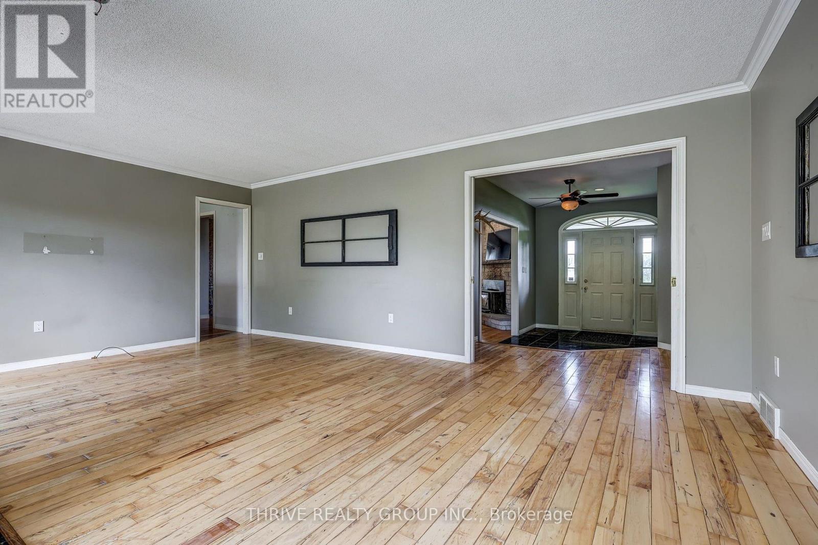 21217 Thames Road, Southwest Middlesex, Ontario  N0L 1A0 - Photo 26 - X13716656