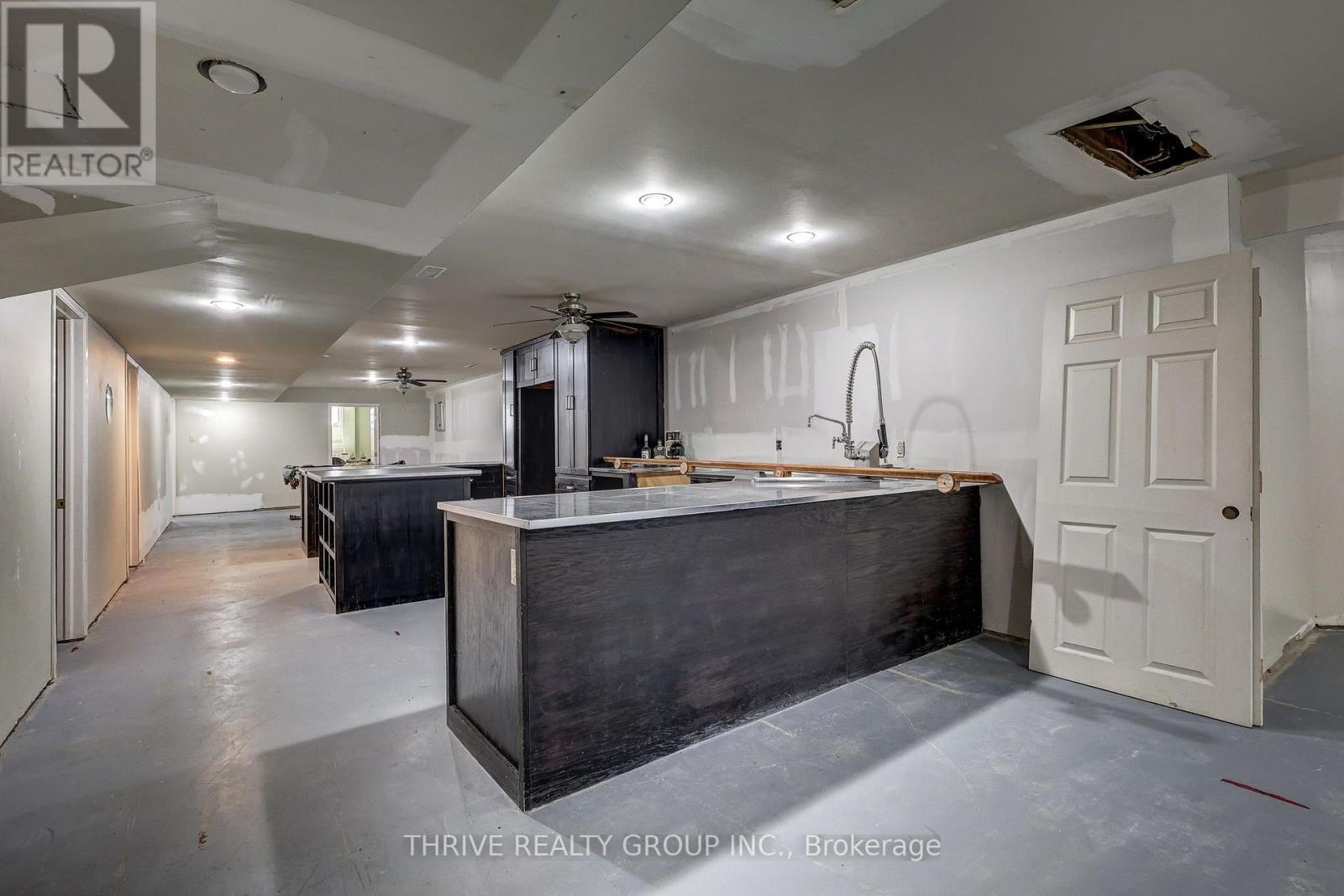 21217 Thames Road, Southwest Middlesex, Ontario  N0L 1A0 - Photo 41 - X13716656