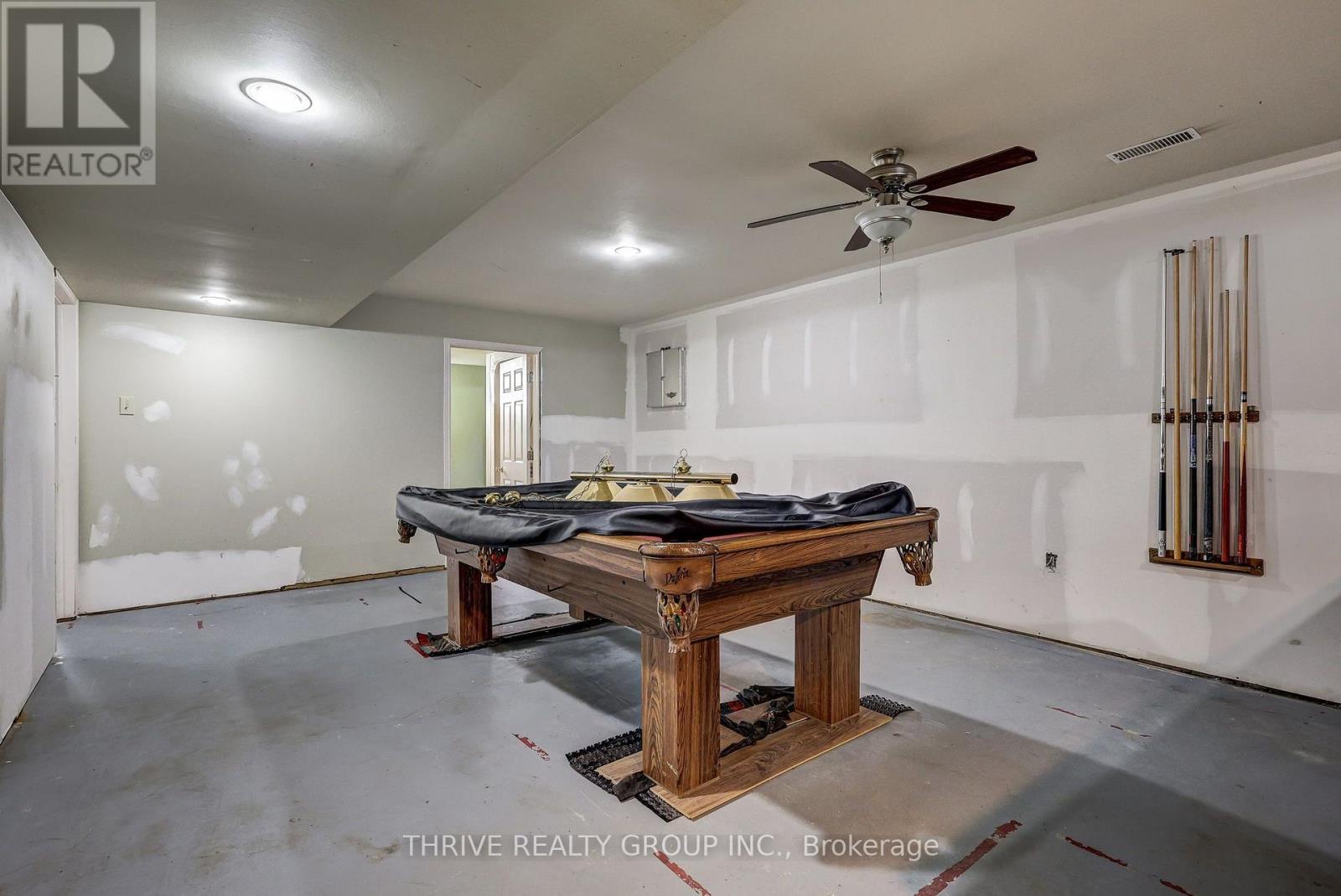 21217 Thames Road, Southwest Middlesex, Ontario  N0L 1A0 - Photo 42 - X13716656