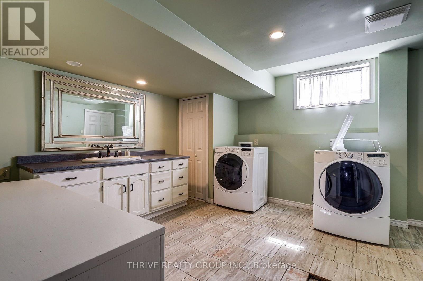 21217 Thames Road, Southwest Middlesex, Ontario  N0L 1A0 - Photo 46 - X13716656