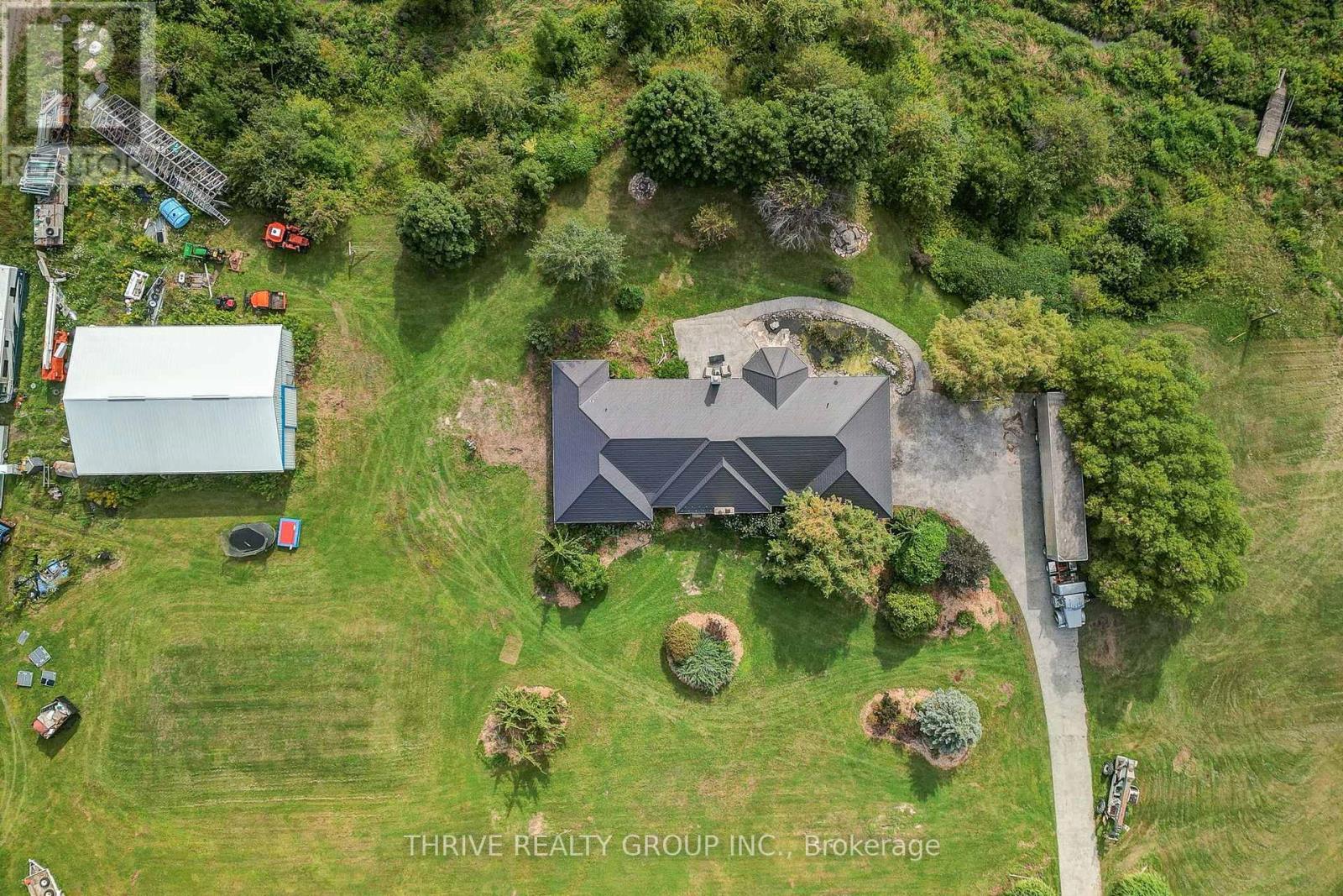 21217 Thames Road, Southwest Middlesex, Ontario  N0L 1A0 - Photo 7 - X13716656