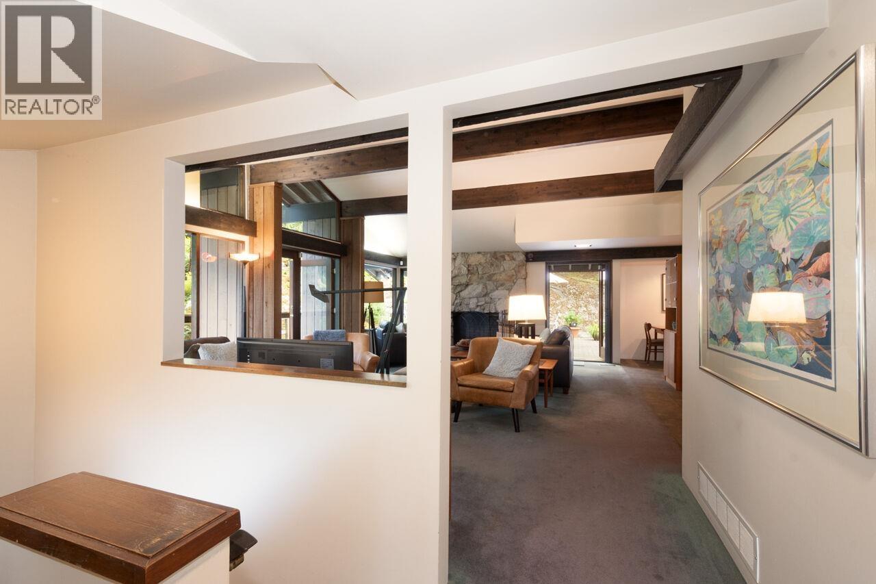 5335 Marine Drive, West Vancouver, British Columbia  V7W 2P9 - Photo 6 - R3135041