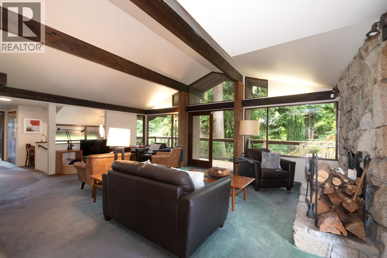 5335 Marine Drive, West Vancouver, British Columbia  V7W 2P9 - Photo 8 - R3135041