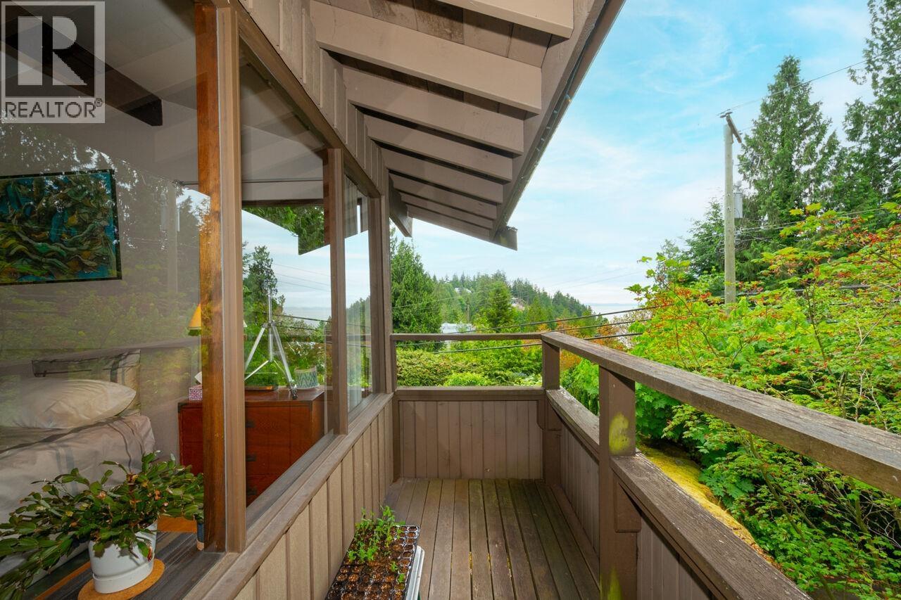 5335 Marine Drive, West Vancouver, British Columbia  V7W 2P9 - Photo 25 - R3135041