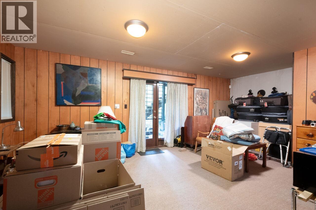 5335 Marine Drive, West Vancouver, British Columbia  V7W 2P9 - Photo 30 - R3135041