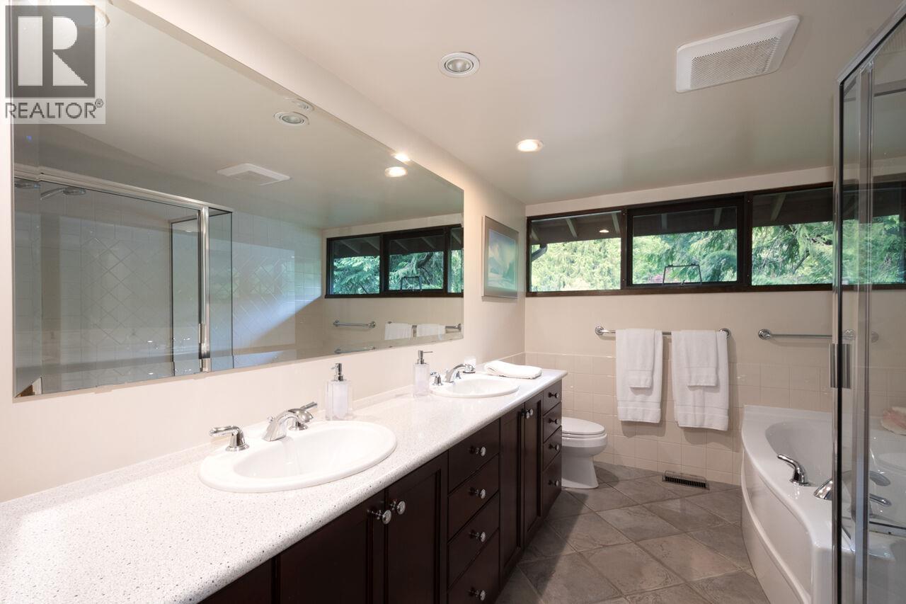 5335 Marine Drive, West Vancouver, British Columbia  V7W 2P9 - Photo 36 - R3135041
