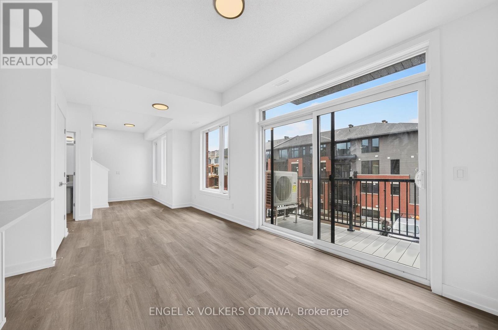 227 Stardust Private, Ottawa, Ontario  K1T 3W6 - Photo 14 - X13716638
