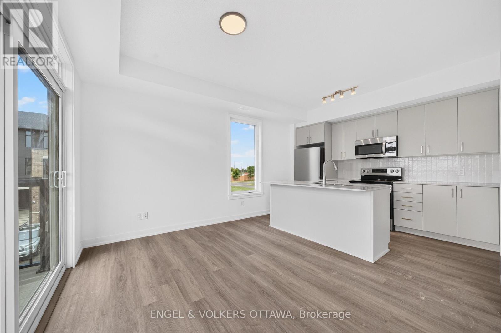 227 Stardust Private, Ottawa, Ontario  K1T 3W6 - Photo 6 - X13716638