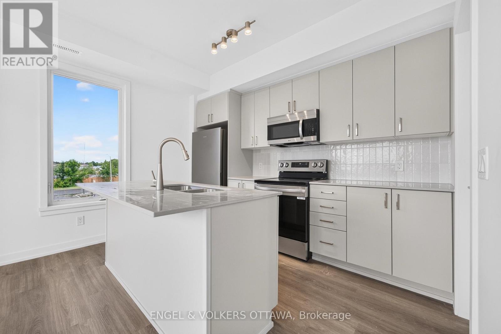 227 Stardust Private, Ottawa, Ontario  K1T 3W6 - Photo 8 - X13716638