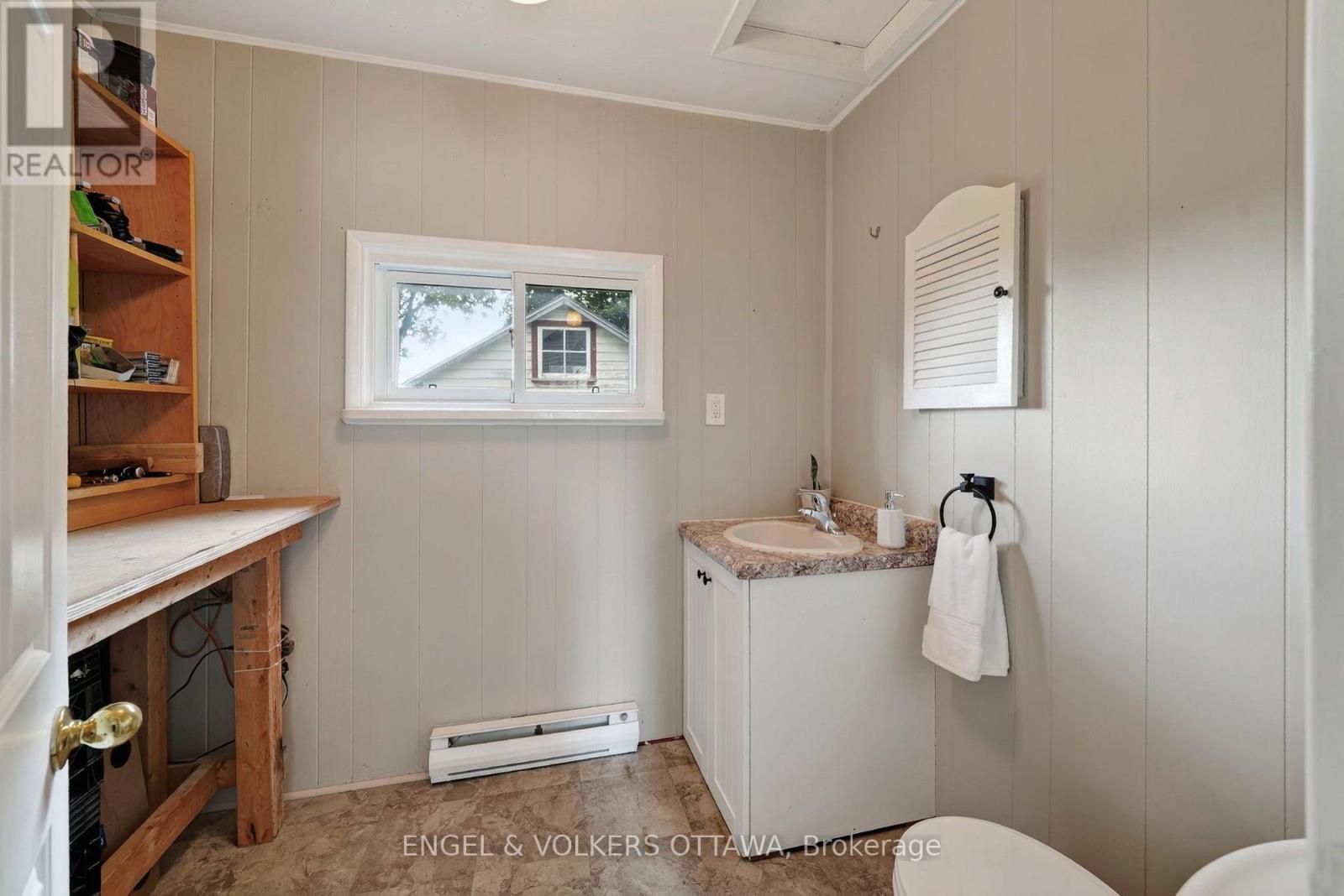22 Peter Street, North Glengarry, Ontario  K0C 1T0 - Photo 24 - X13716678
