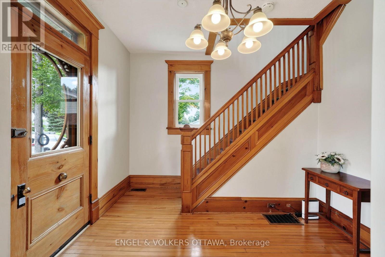 22 Peter Street, North Glengarry, Ontario  K0C 1T0 - Photo 5 - X13716678
