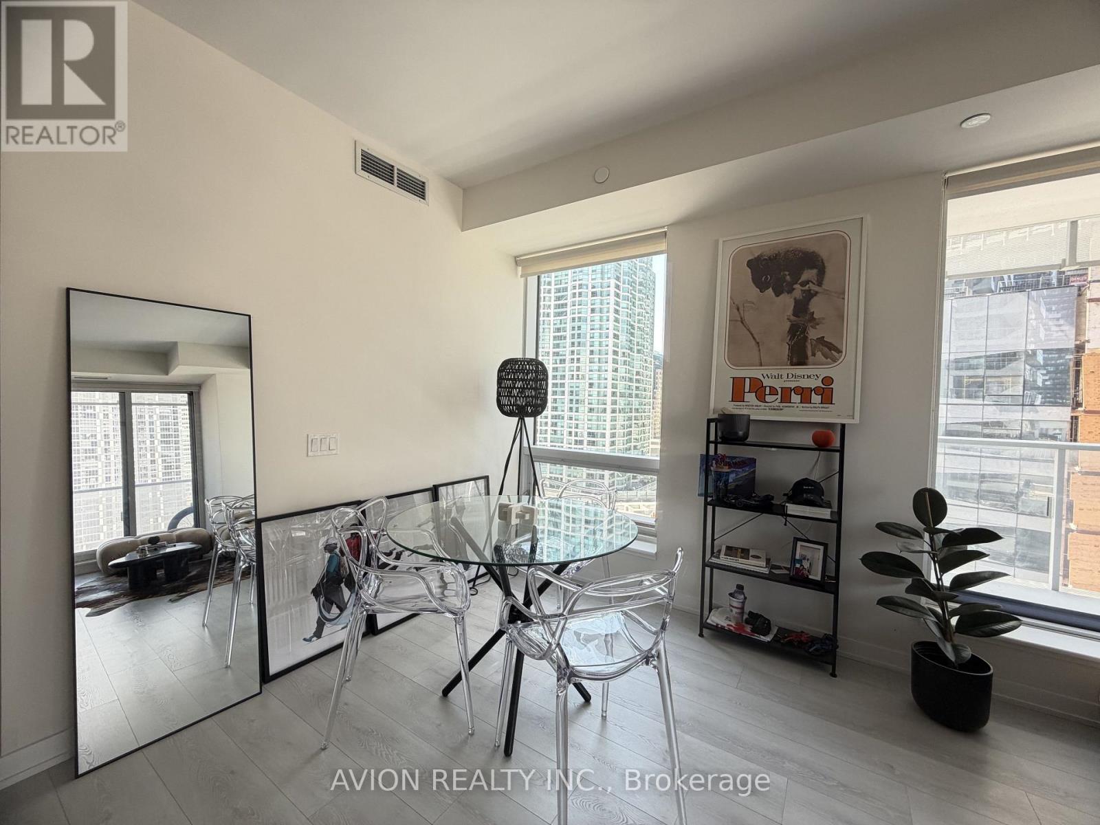 28 Freeland Street, Toronto, Ontario M5E 0E3 - Photo 4 - C13716642