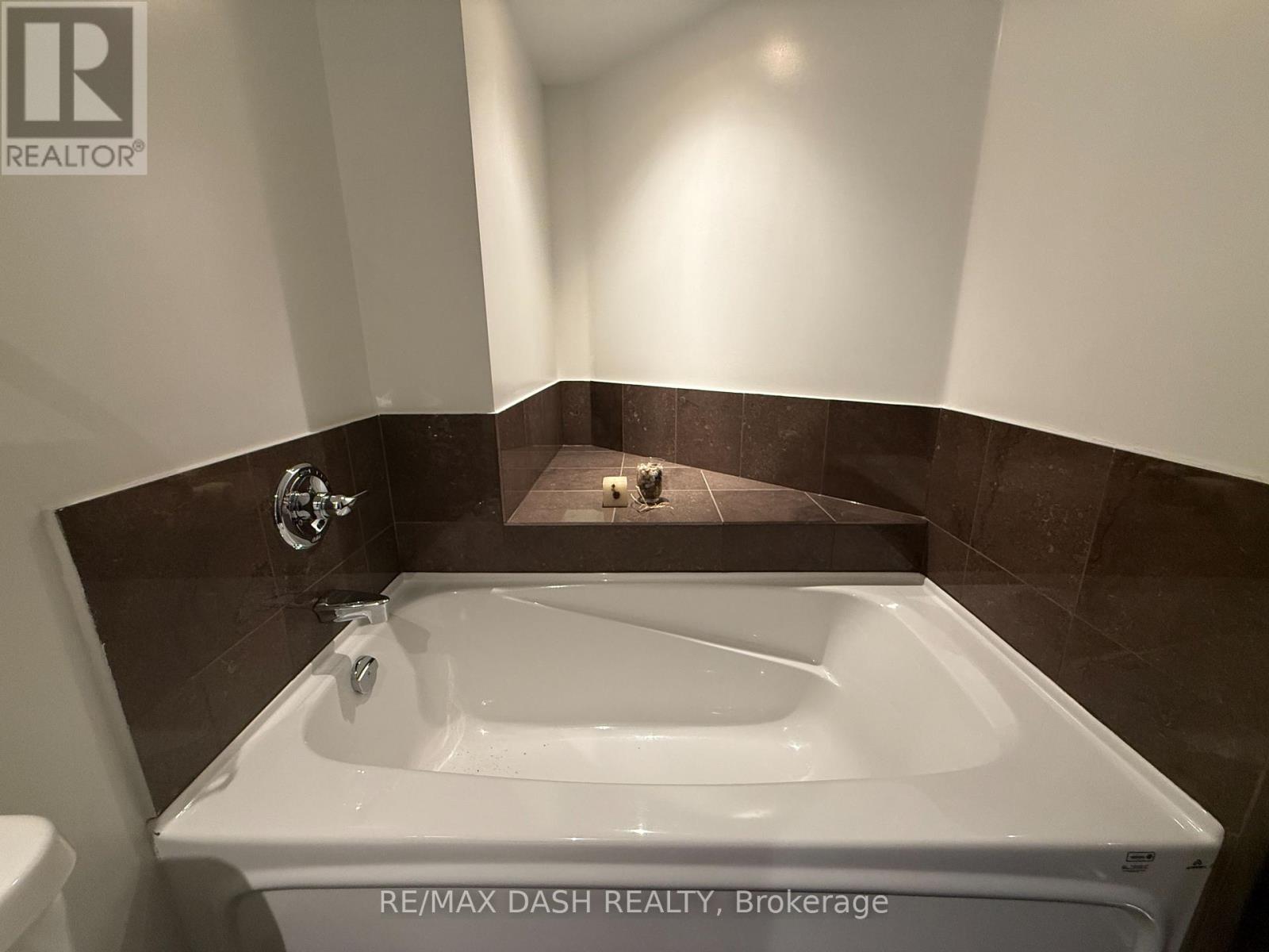 1506 - 208 Queens Quay W, Toronto, Ontario  M5J 2Y5 - Photo 21 - C13716680