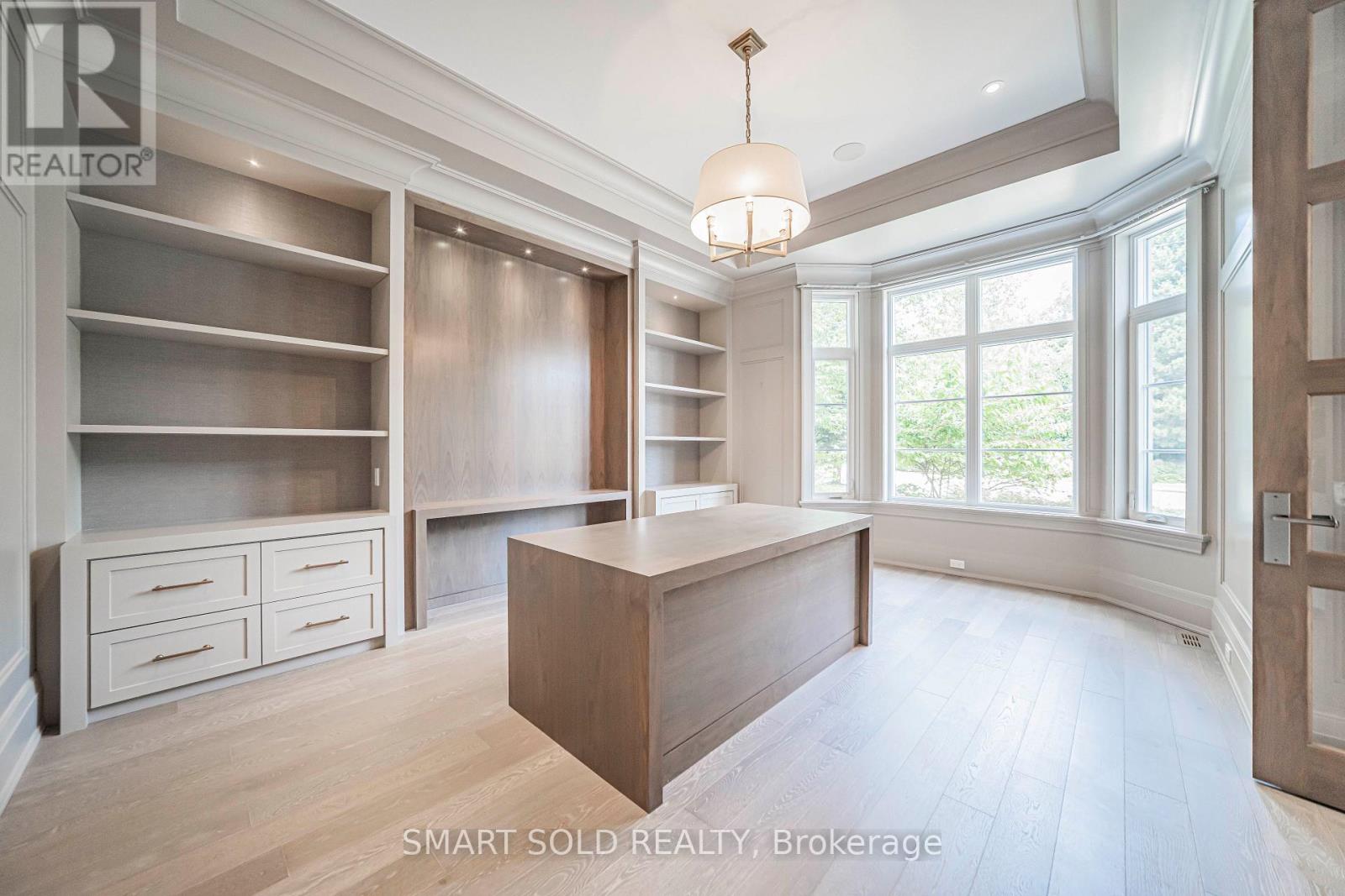 9 Saintfield Avenue, Toronto, Ontario  M3C 2M5 - Photo 10 - C13716682