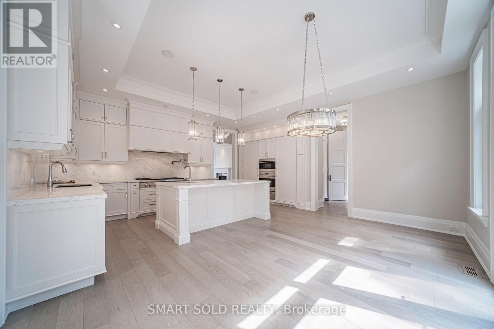 9 Saintfield Avenue, Toronto, Ontario  M3C 2M5 - Photo 20 - C13716682