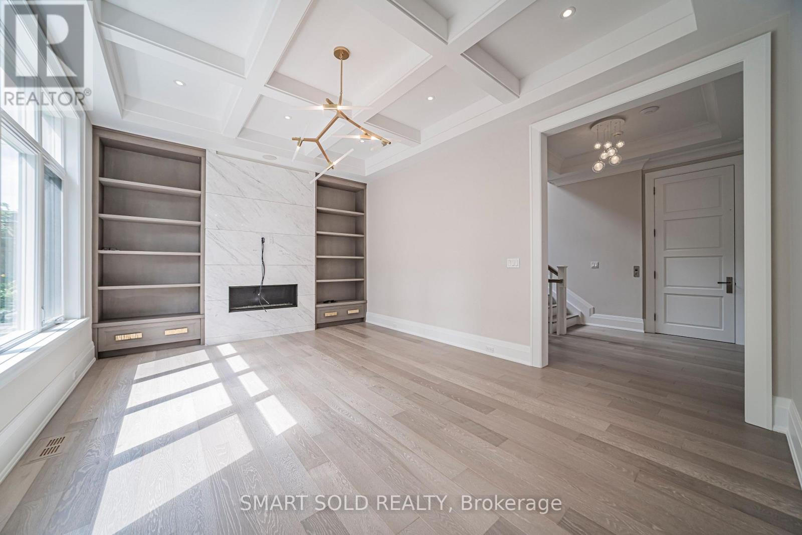 9 Saintfield Avenue, Toronto, Ontario  M3C 2M5 - Photo 24 - C13716682