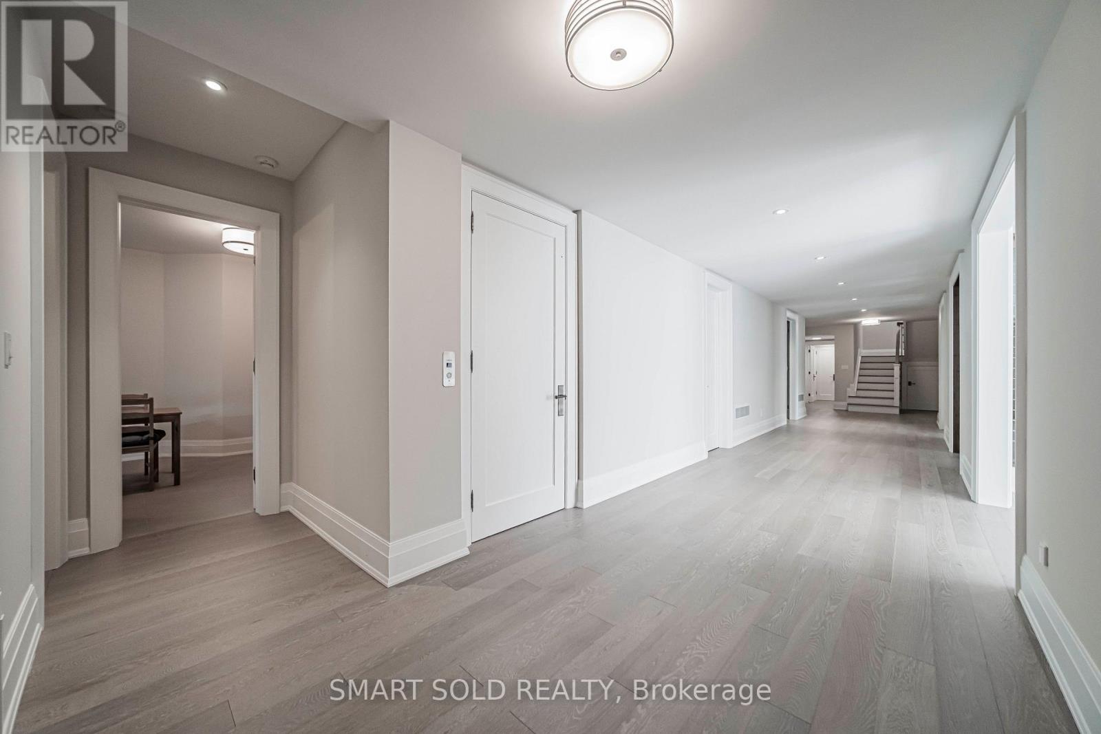 9 Saintfield Avenue, Toronto, Ontario  M3C 2M5 - Photo 41 - C13716682