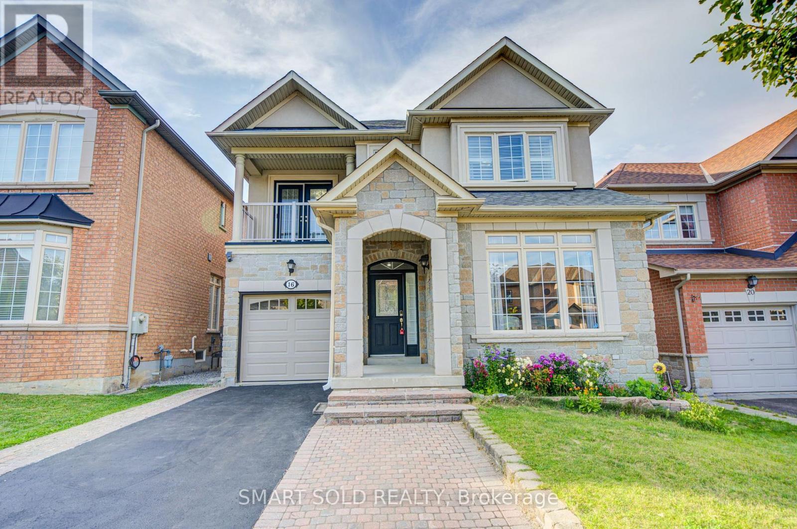 16 BURGUNDY TRAIL, Vaughan, Ontario