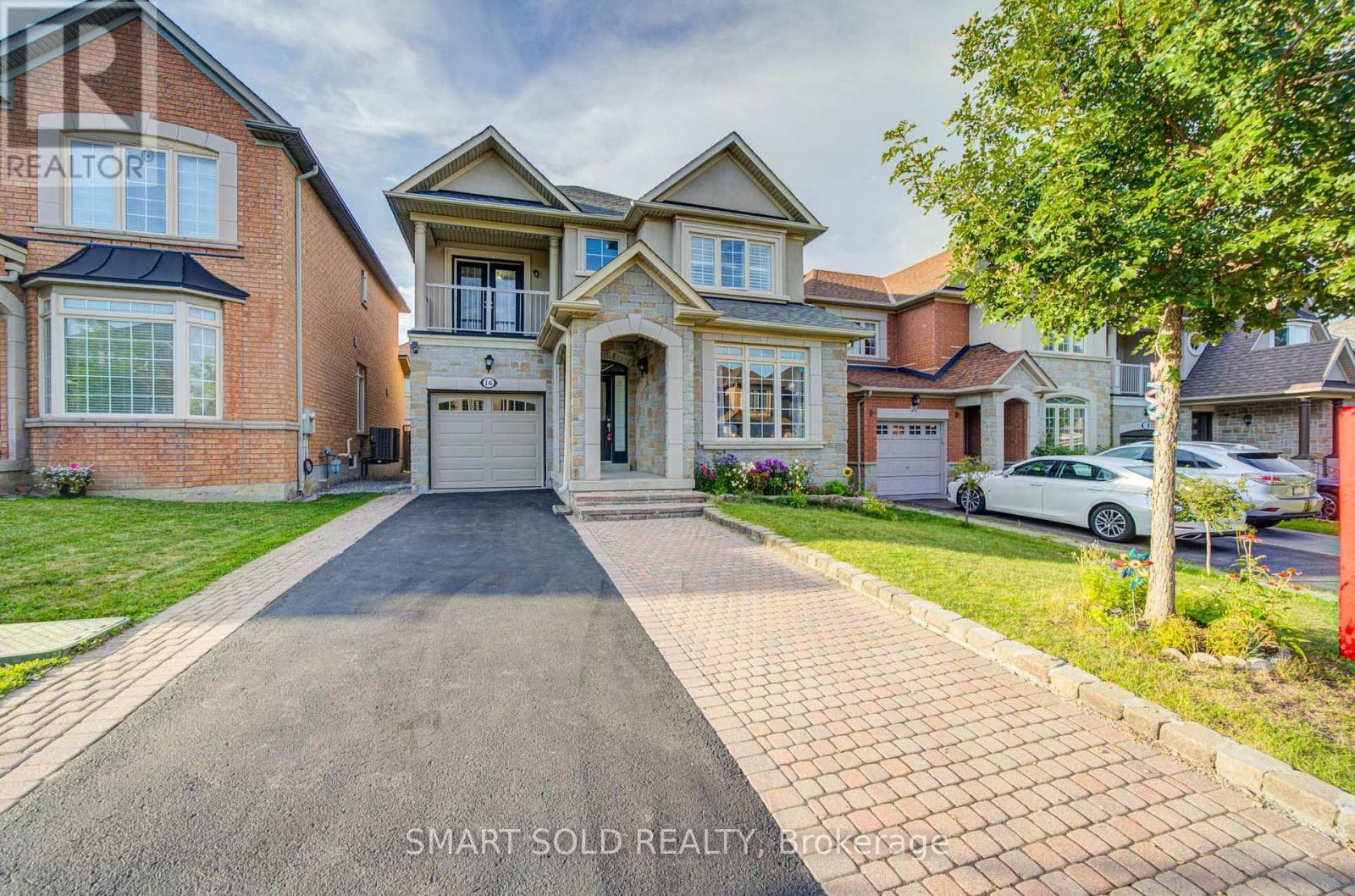 16 Burgundy Trail, Vaughan, Ontario  L4J 8X5 - Photo 2 - N13716648
