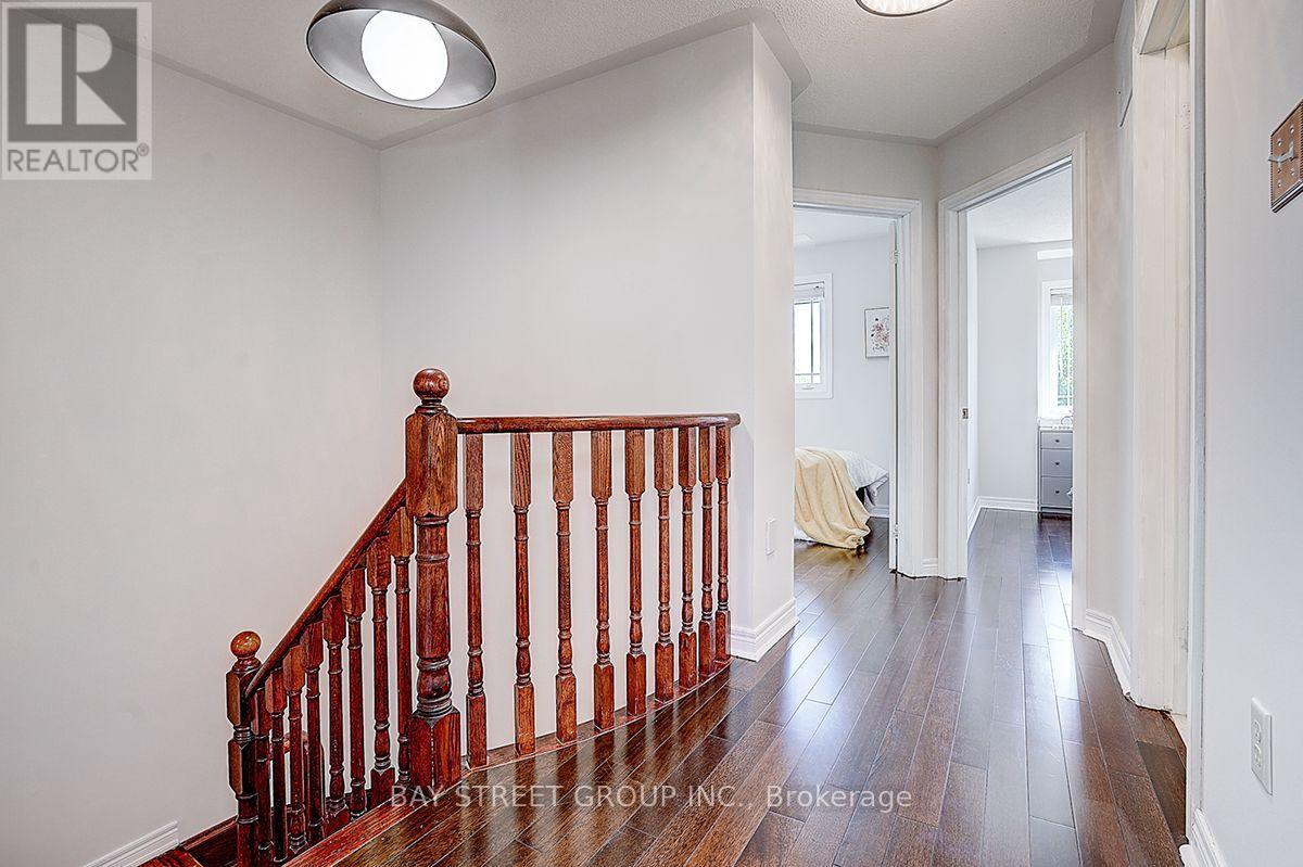 54 Forestwood Street, Richmond Hill, Ontario  L4S 2K3 - Photo 13 - N13716650