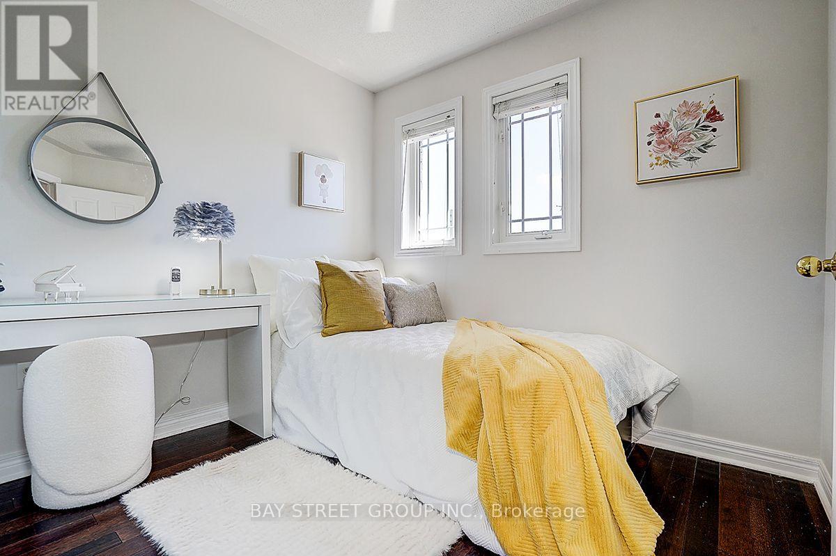 54 Forestwood Street, Richmond Hill, Ontario  L4S 2K3 - Photo 17 - N13716650