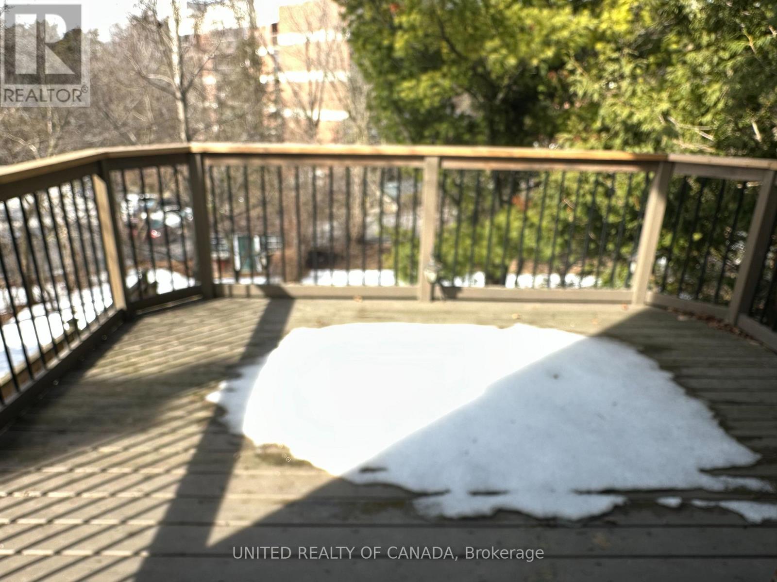102 Baywood Court, Markham, Ontario  L3T 5W3 - Photo 8 - N13716676