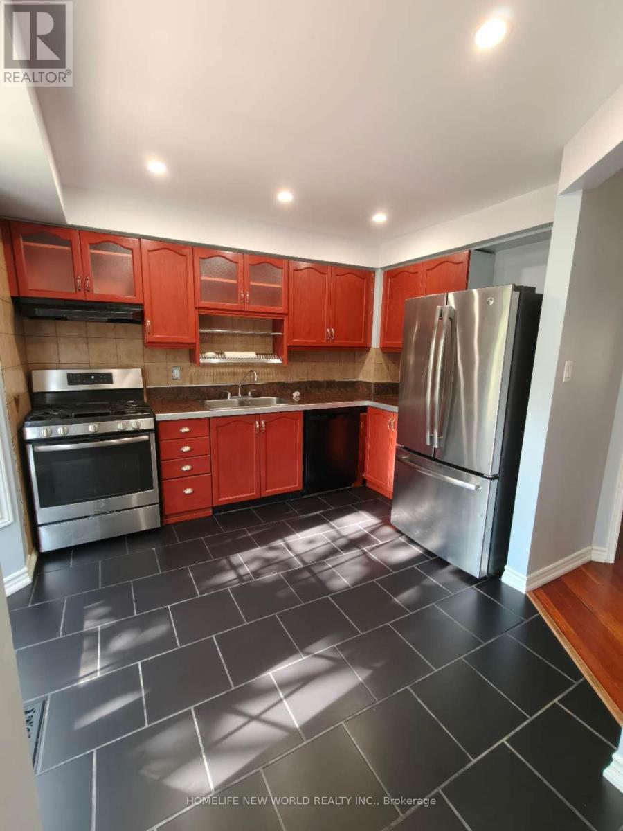 32 Moorcrest Drive, Aurora, Ontario L4G 3R4 - Photo 10 - N13716684