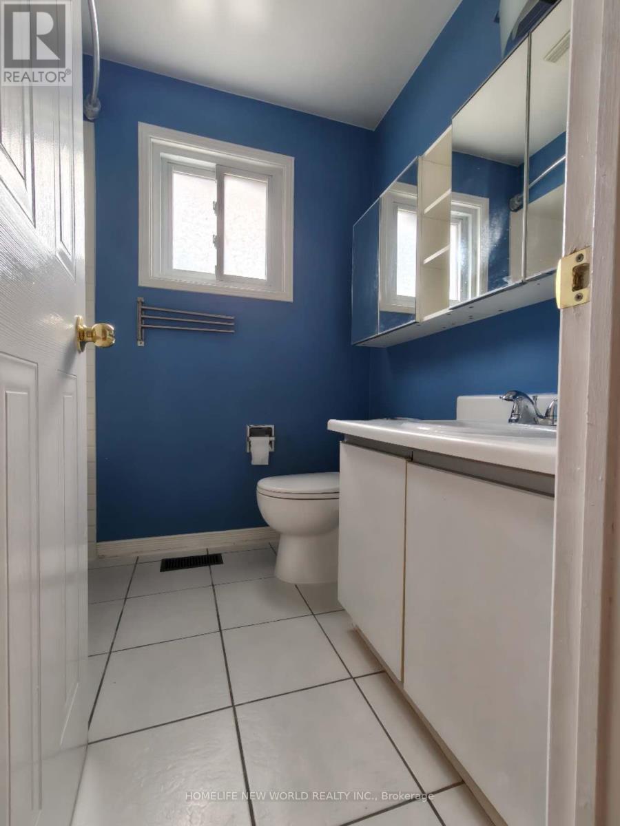 32 Moorcrest Drive, Aurora, Ontario L4G 3R4 - Photo 14 - N13716684