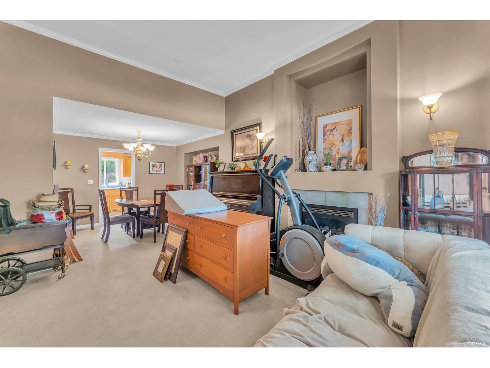 8333 167a Street, Surrey, British Columbia  V4N 5E7 - Photo 7 - R3159147