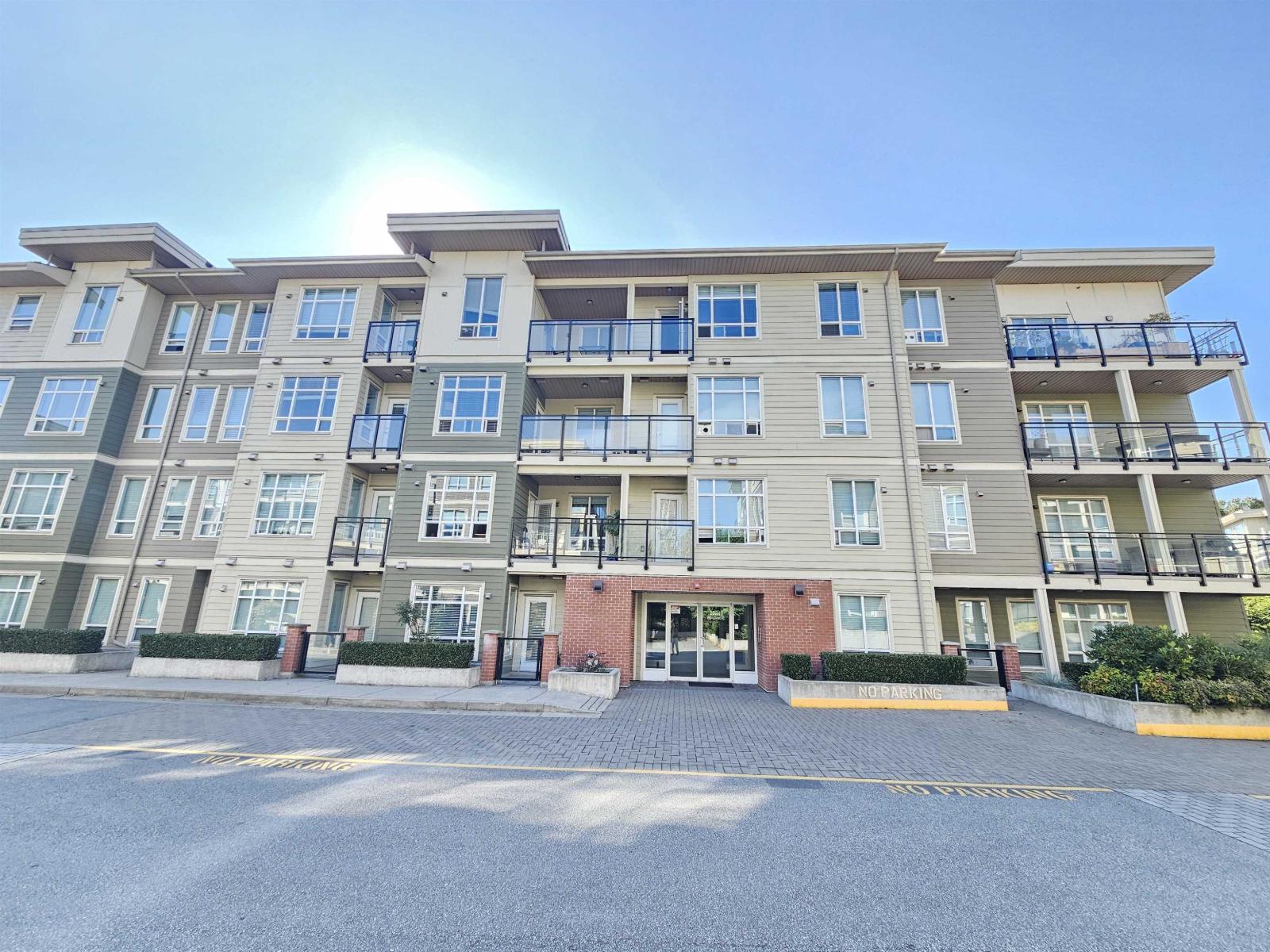 E208 20211 66 AVENUE, Langley, British Columbia