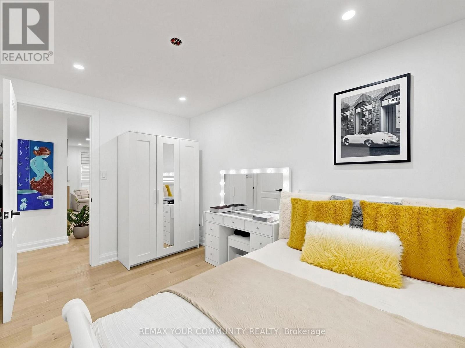 299 Horsham Avenue, Toronto, Ontario  M2R 1G5 - Photo 17 - C13716712