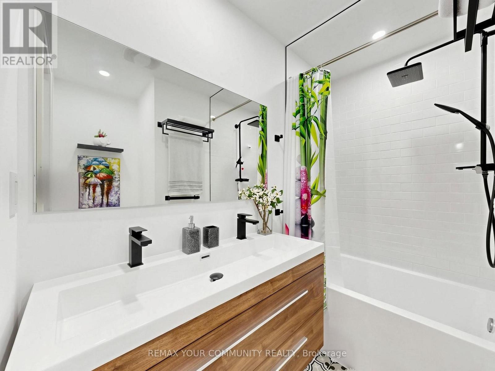 299 Horsham Avenue, Toronto, Ontario  M2R 1G5 - Photo 18 - C13716712
