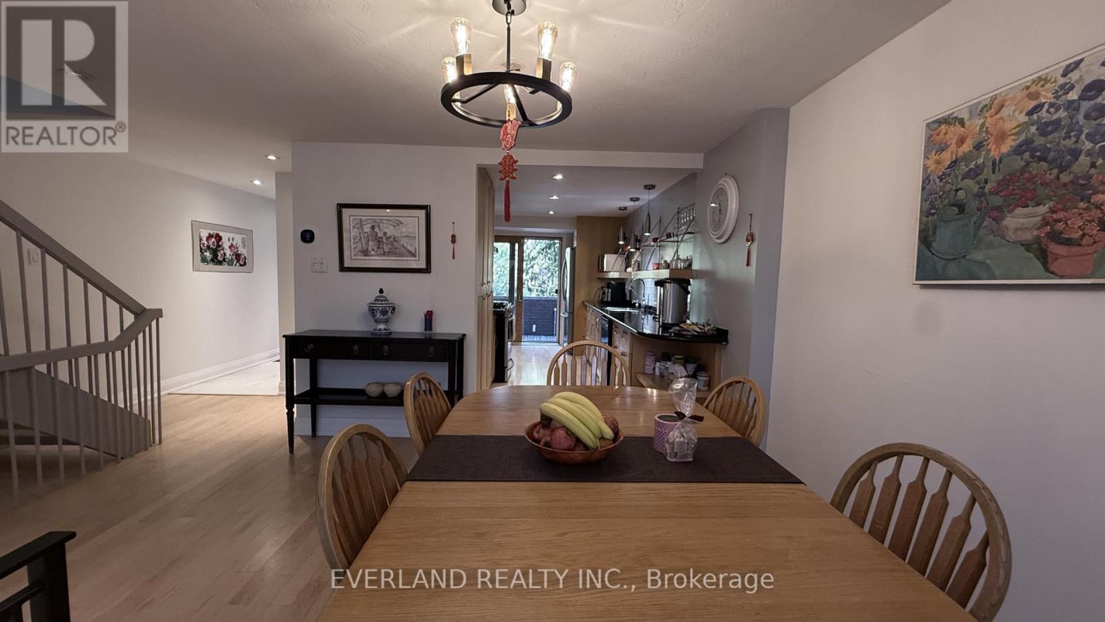 95 St Clements Avenue, Toronto, Ontario  M4R 1H1 - Photo 7 - C13716714