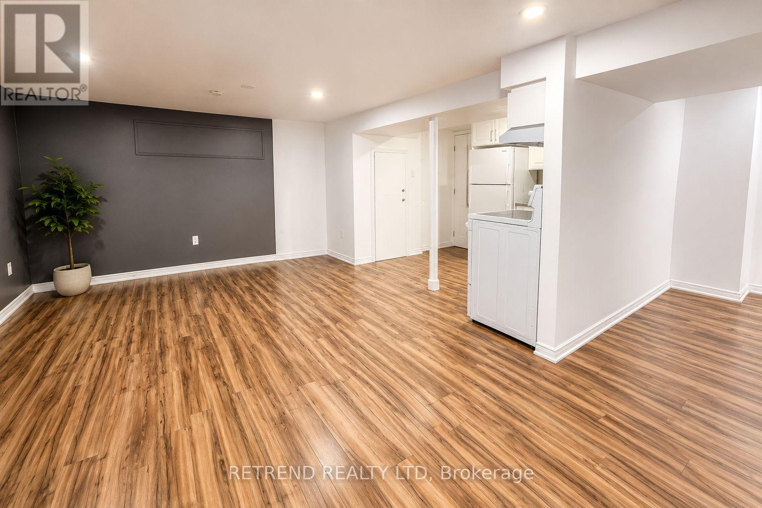 Bsmt - 75 Aragon Avenue, Toronto, Ontario  M1T 1Y1 - Photo 5 - E13716708