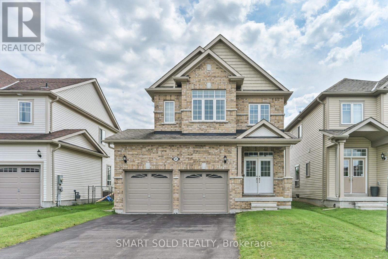 51 BRAMSEY STREET, Georgina, Ontario