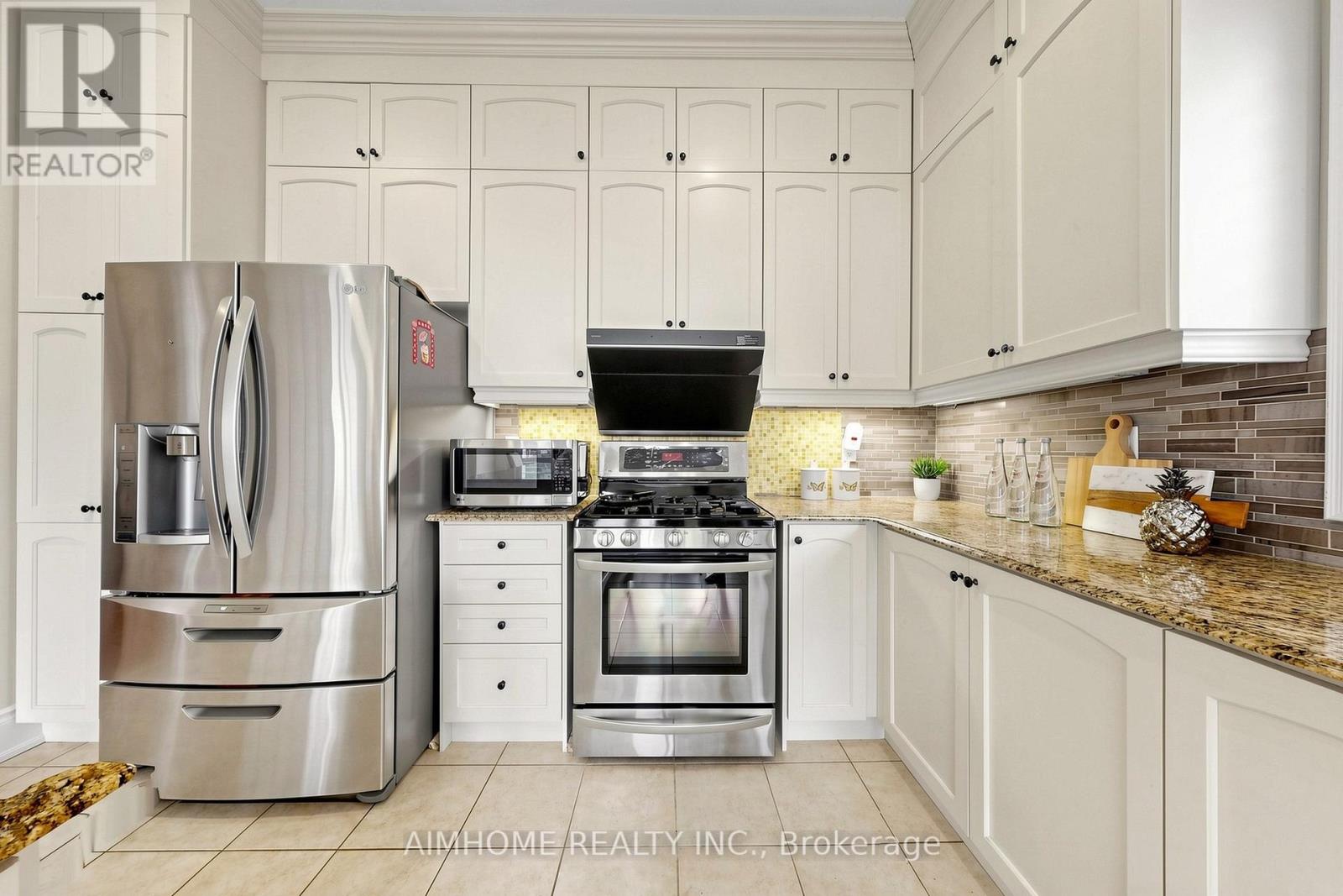 35 Marbrook Street, Richmond Hill, Ontario  L4C 0Y9 - Photo 19 - N13716702