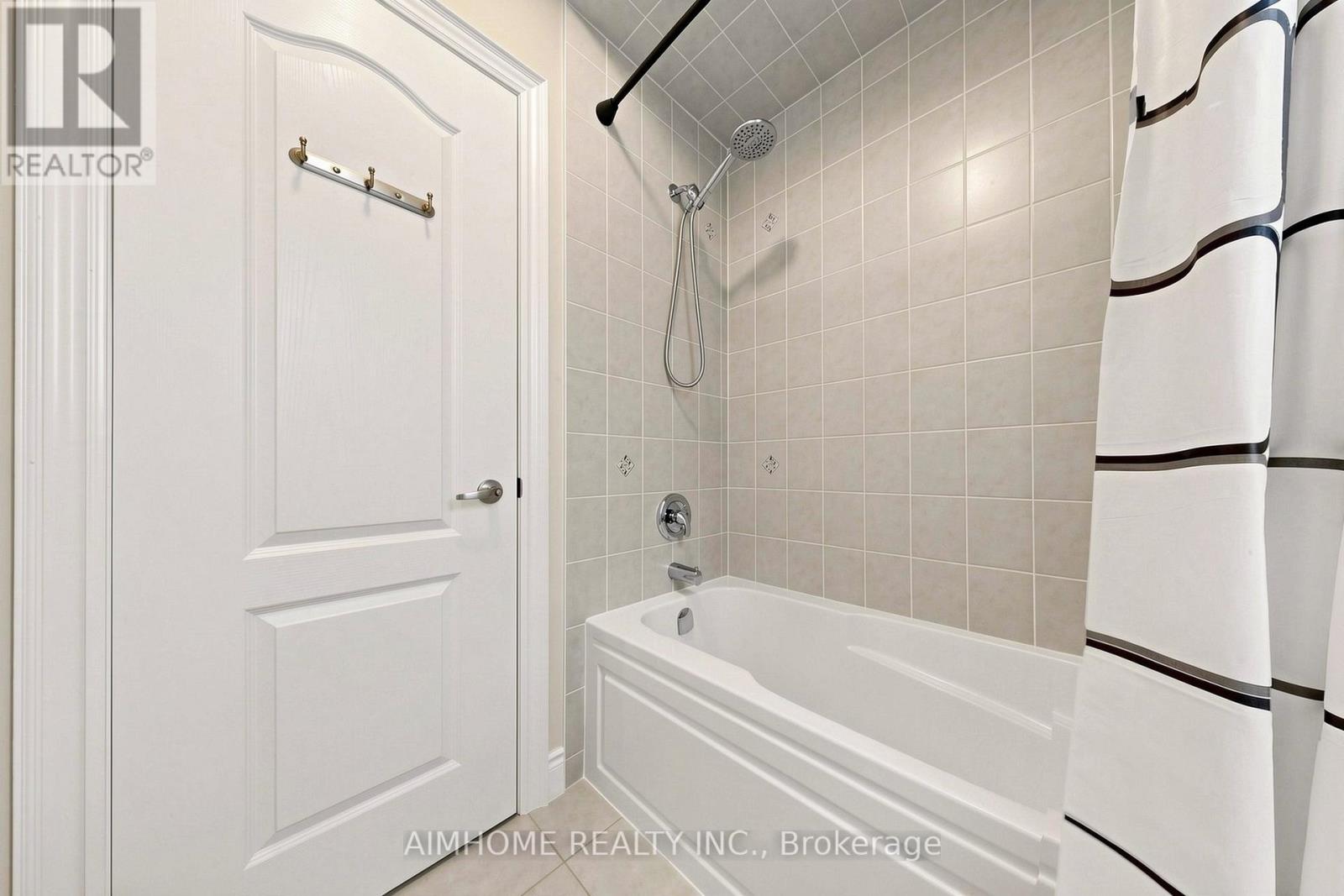 35 Marbrook Street, Richmond Hill, Ontario  L4C 0Y9 - Photo 27 - N13716702