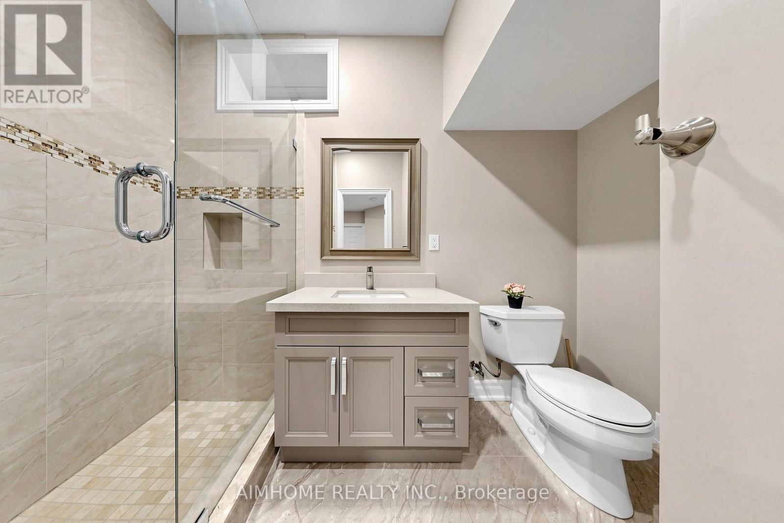 35 Marbrook Street, Richmond Hill, Ontario  L4C 0Y9 - Photo 36 - N13716702
