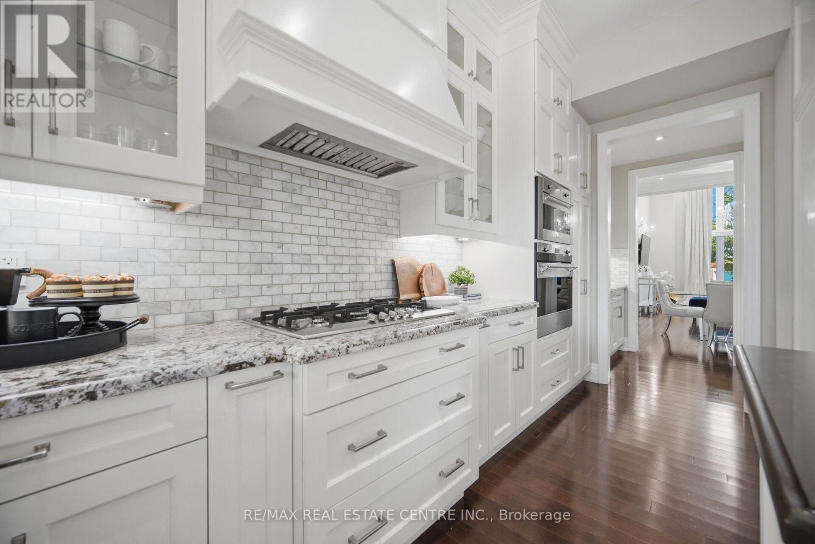 60 Jopling Avenue N, Toronto, Ontario  M9B 4G2 - Photo 19 - W13716698