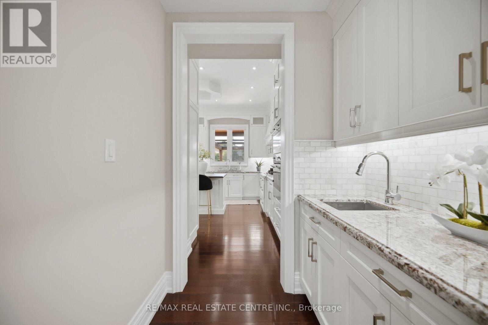 60 Jopling Avenue N, Toronto, Ontario  M9B 4G2 - Photo 22 - W13716698