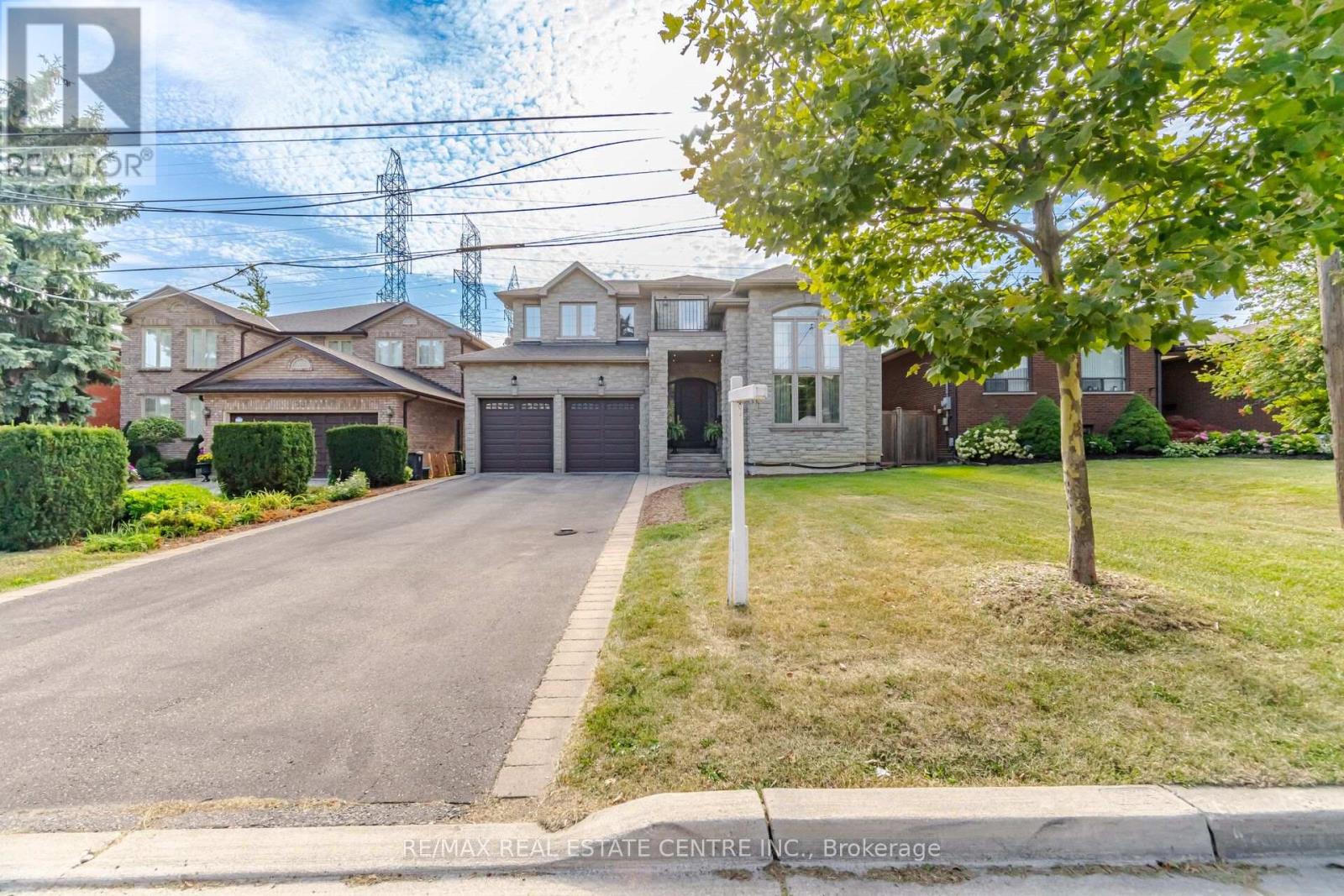 60 Jopling Avenue N, Toronto, Ontario  M9B 4G2 - Photo 4 - W13716698
