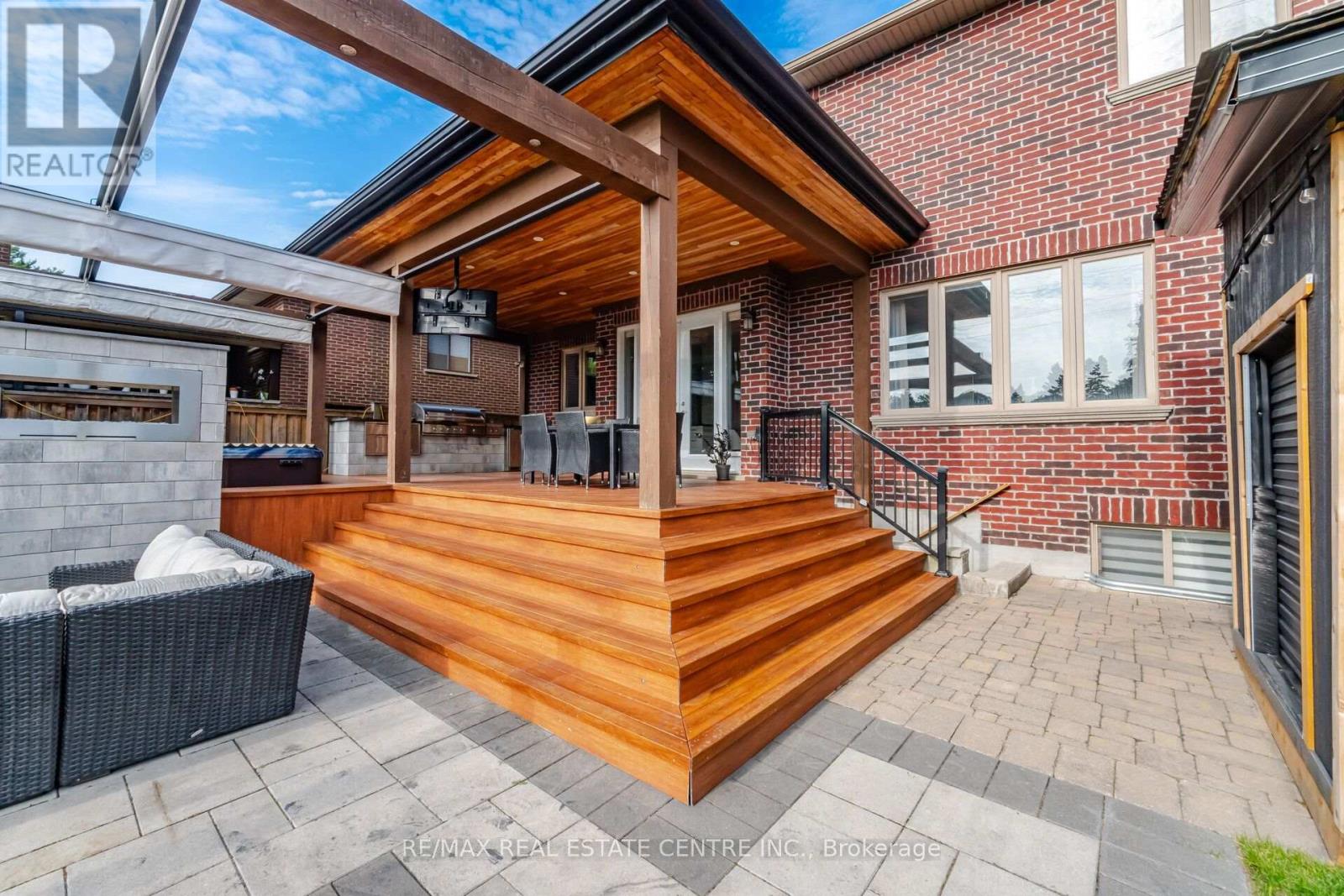 60 Jopling Avenue N, Toronto, Ontario  M9B 4G2 - Photo 42 - W13716698