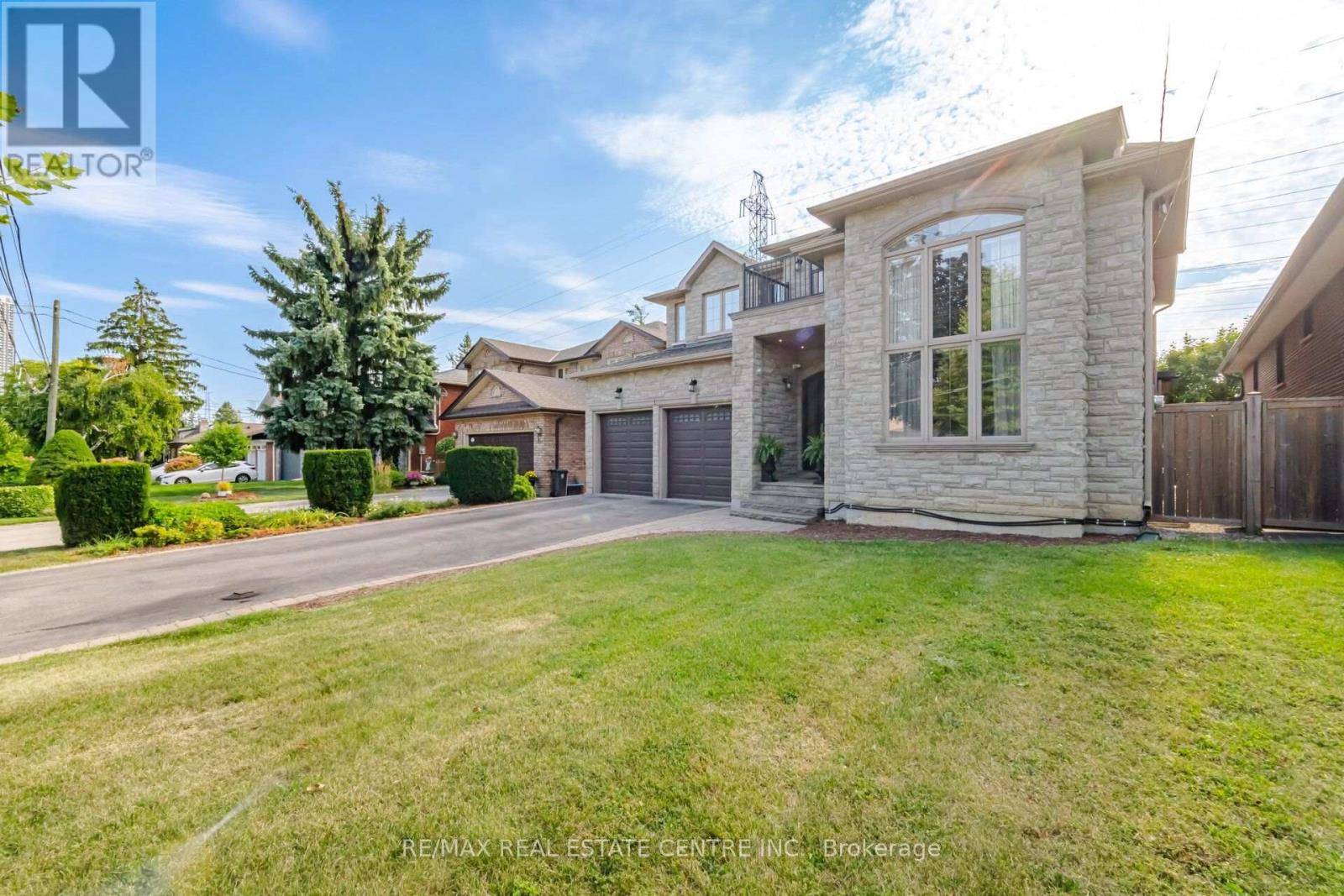 60 Jopling Avenue N, Toronto, Ontario  M9B 4G2 - Photo 6 - W13716698