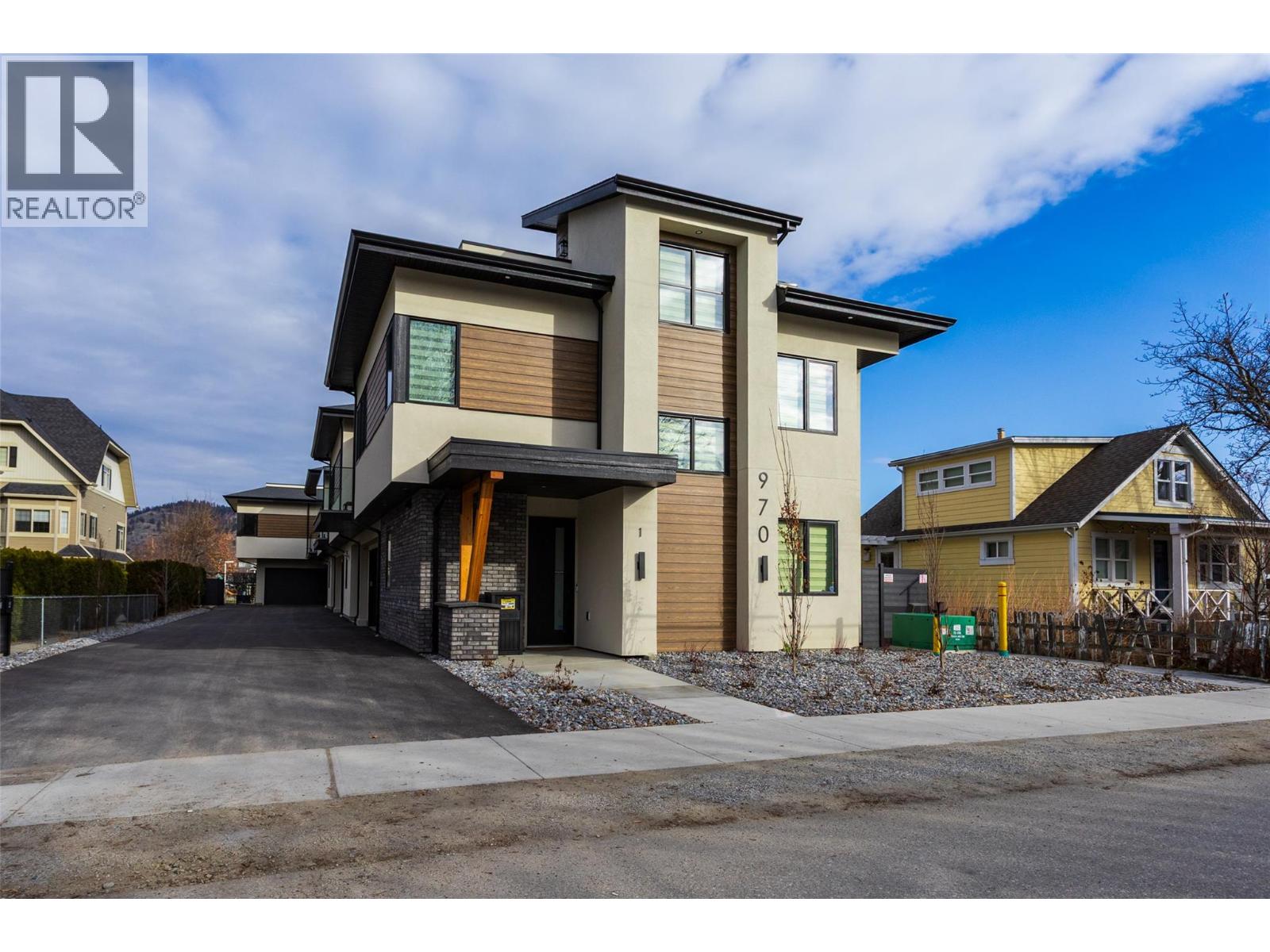 970 Lawson Avenue Unit# 3 Lot# 3, Kelowna, British Columbia V1Y 6T1 - Photo 1 - 10376124