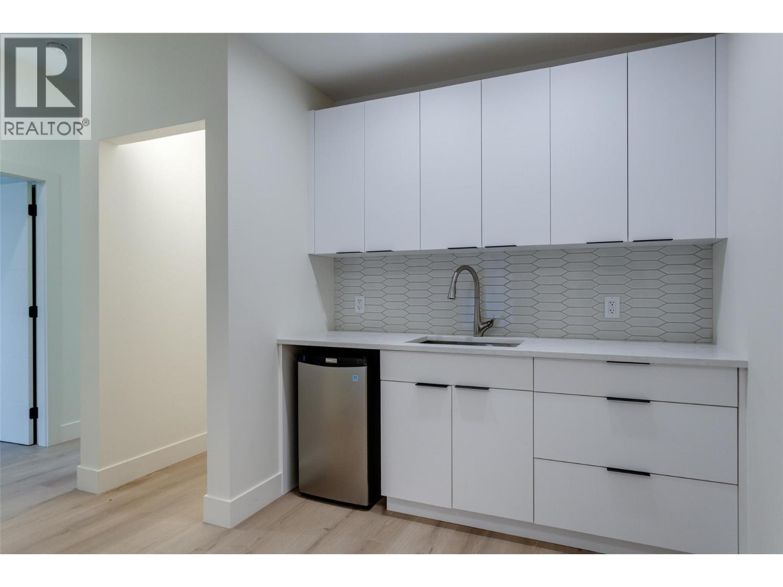 970 Lawson Avenue Unit# 3 Lot# 3, Kelowna, British Columbia V1Y 6T1 - Photo 14 - 10376124