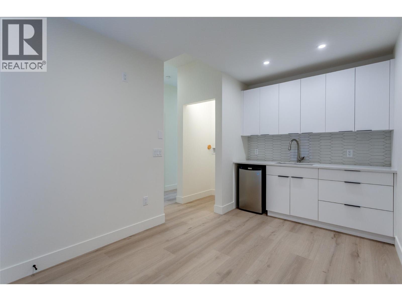 970 Lawson Avenue Unit# 3 Lot# 3, Kelowna, British Columbia V1Y 6T1 - Photo 13 - 10376124