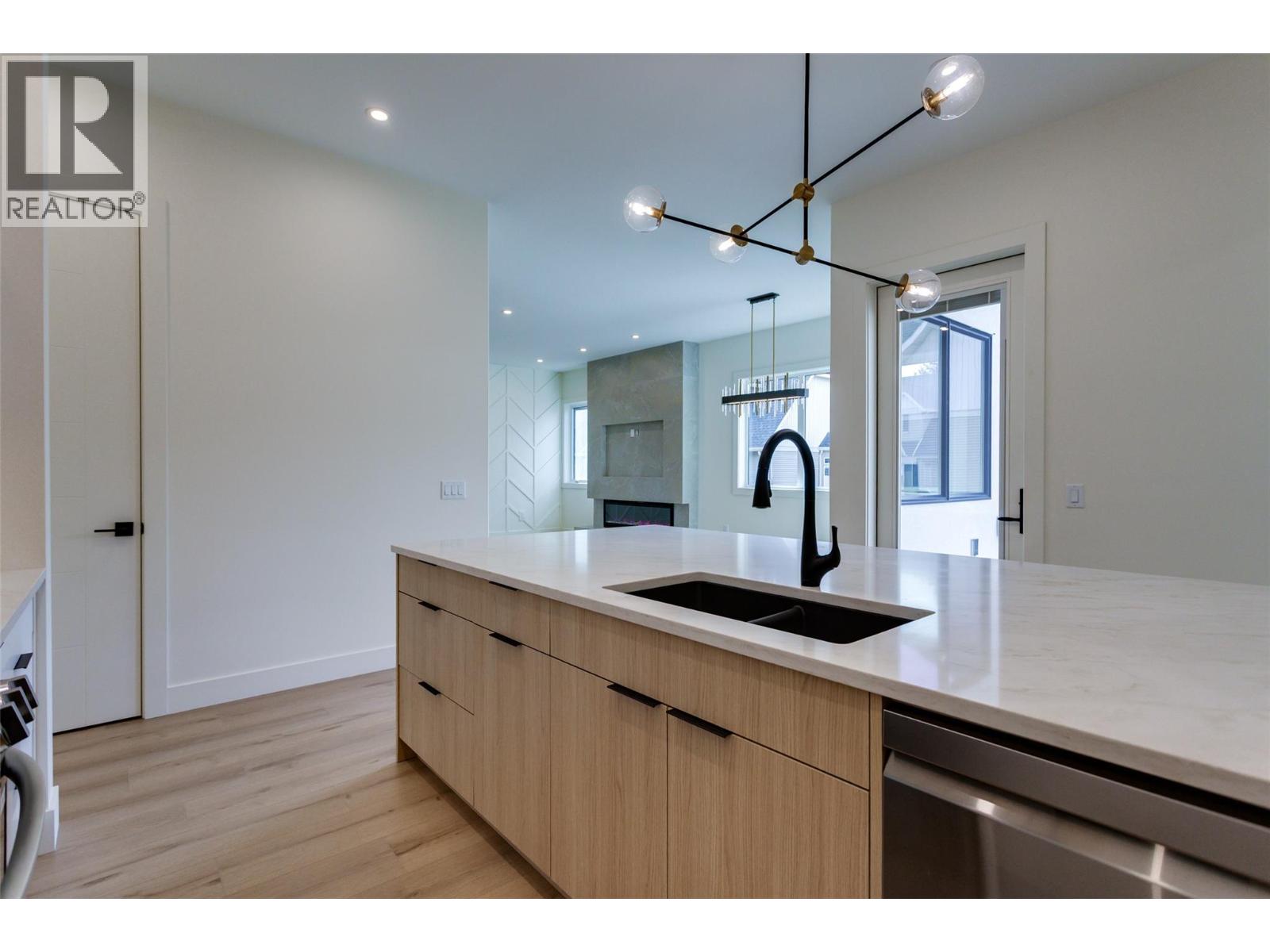 970 Lawson Avenue Unit# 3 Lot# 3, Kelowna, British Columbia V1Y 6T1 - Photo 29 - 10376124