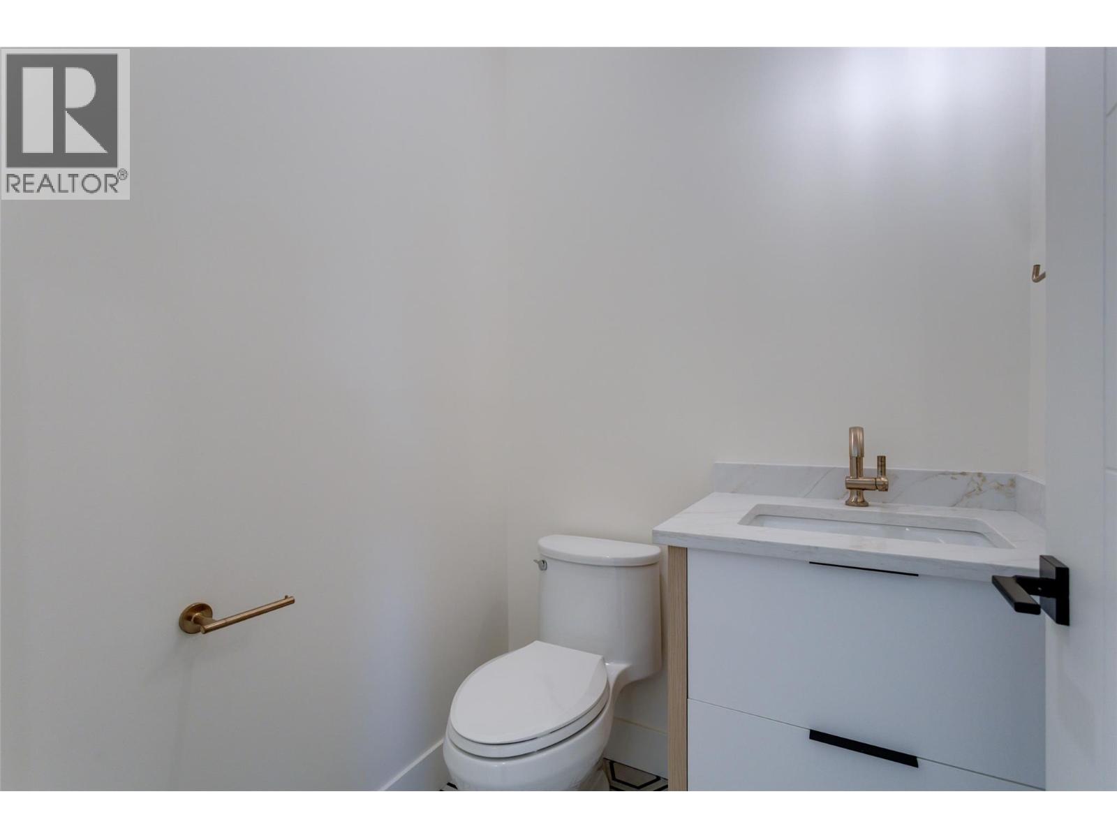 970 Lawson Avenue Unit# 3 Lot# 3, Kelowna, British Columbia V1Y 6T1 - Photo 38 - 10376124