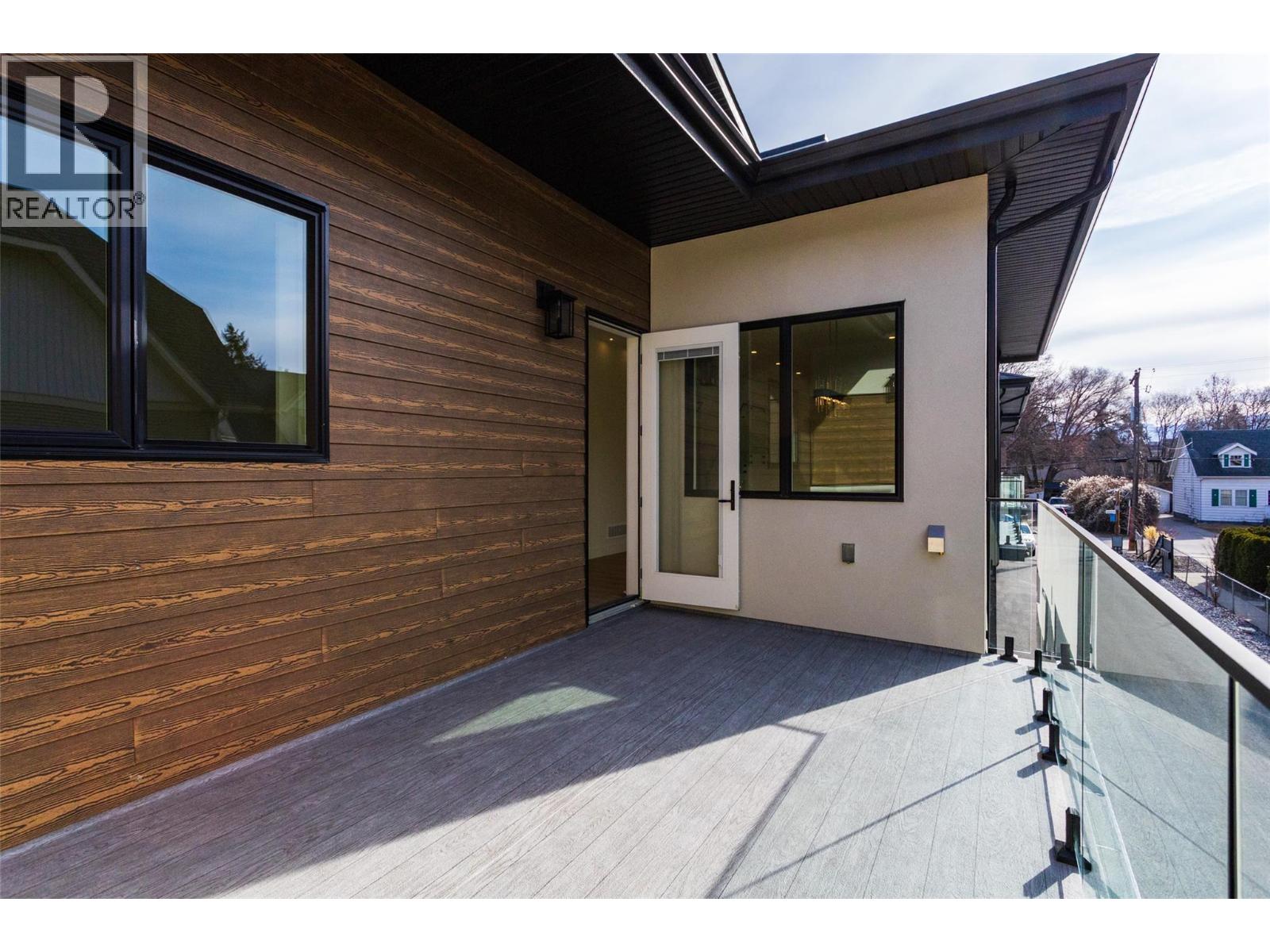 970 Lawson Avenue Unit# 3 Lot# 3, Kelowna, British Columbia V1Y 6T1 - Photo 34 - 10376124